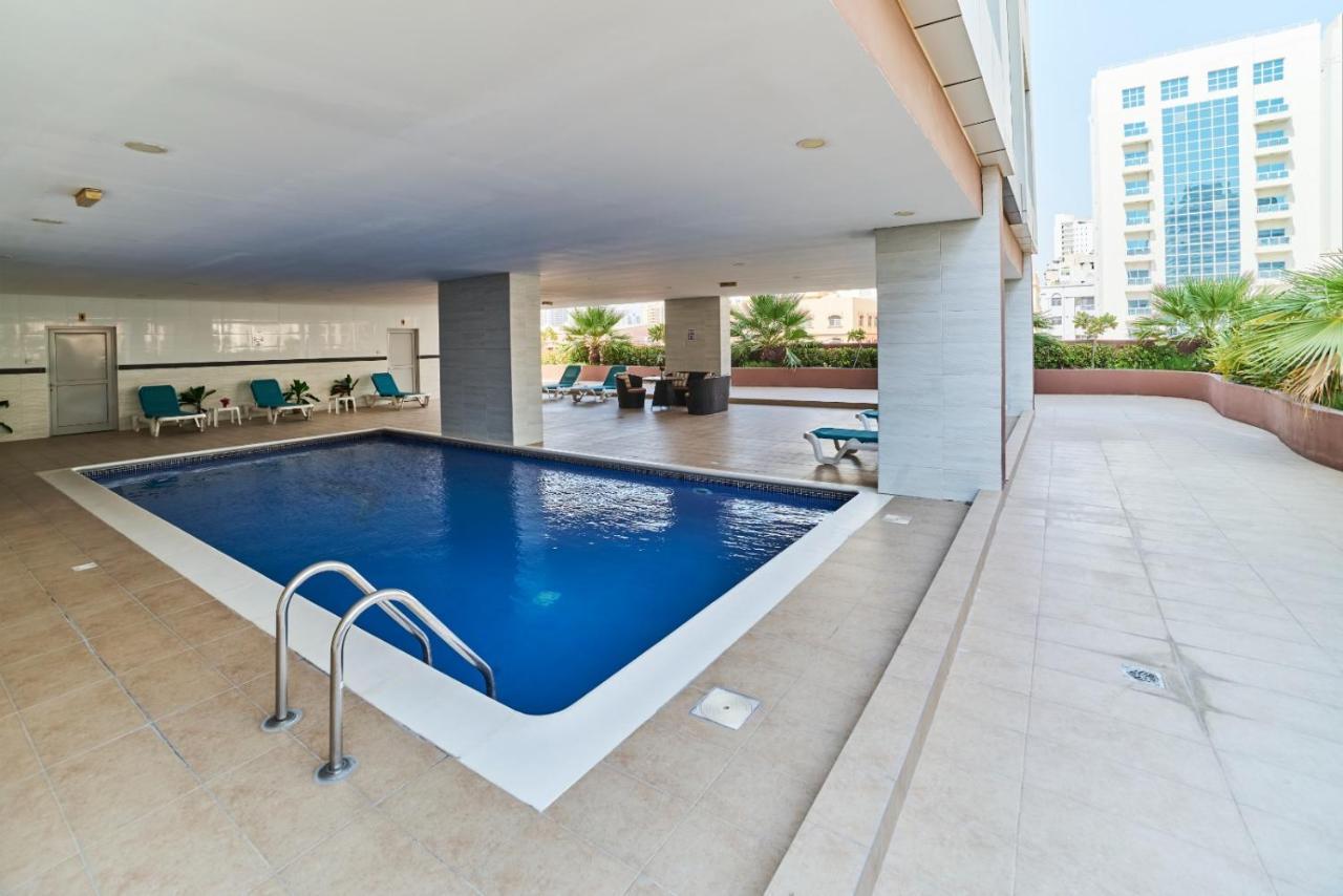 Apartamento Afaq Tower Manama Exterior foto